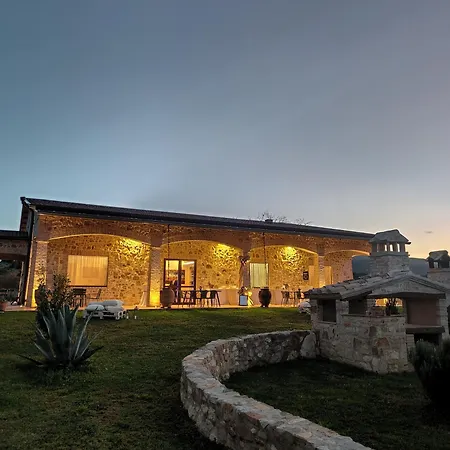 Alloggio per agriturismo Proserpina
